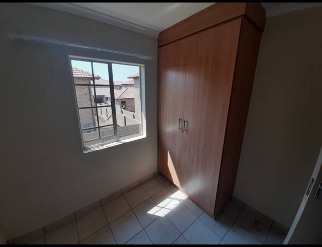 3 bed property to rent in ANNLIN